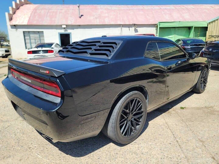 2014 Dodge Challenger SRT8 Core