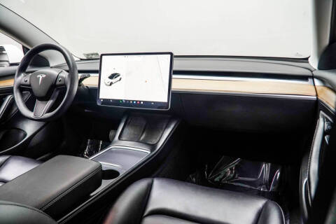 2021 Tesla Model 3 Standard Range Plus