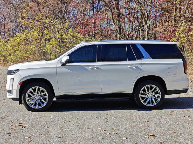 2022 Cadillac Escalade Luxury