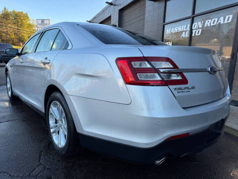 2013 Ford Taurus SEL