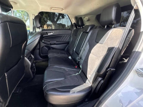 2015 Ford Edge Sport