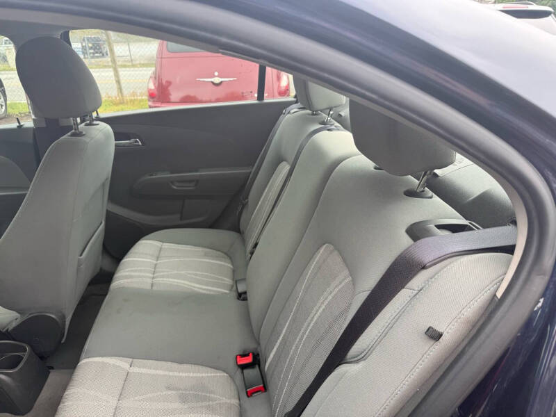 2015 Chevrolet Sonic LT Auto