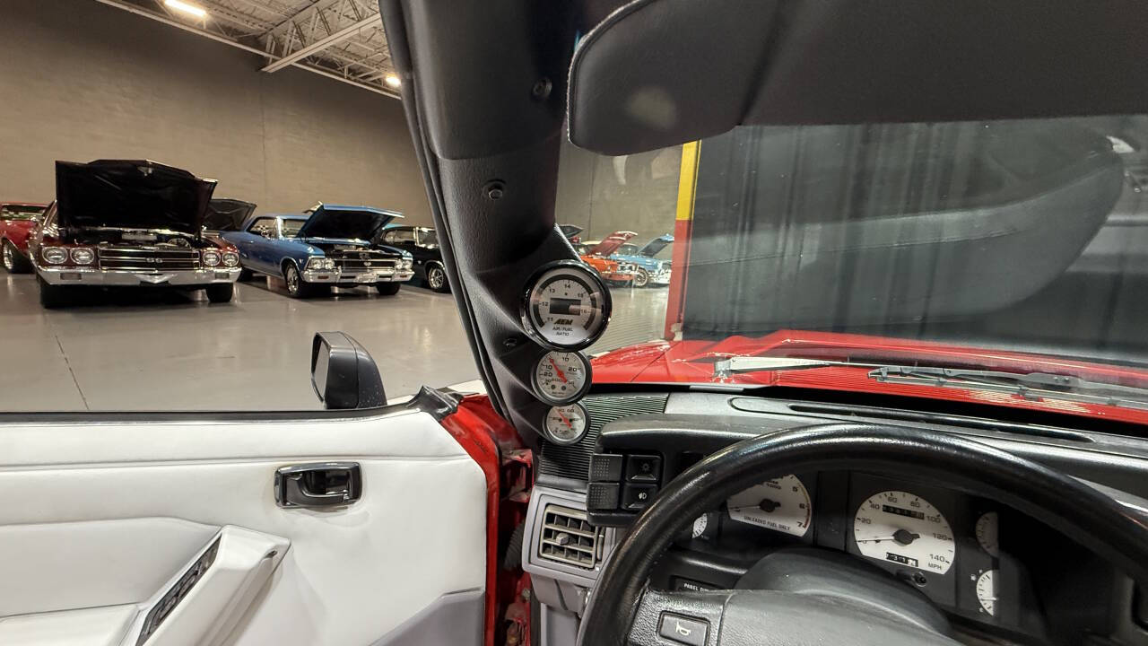 1993 Ford Mustang 50