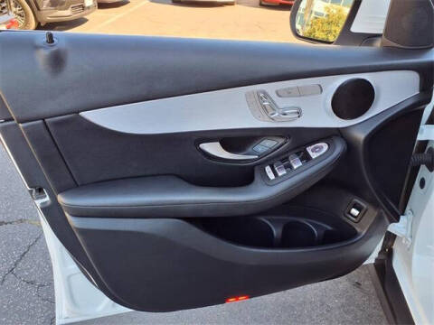 2021 Mercedes-Benz GLC GLC 300