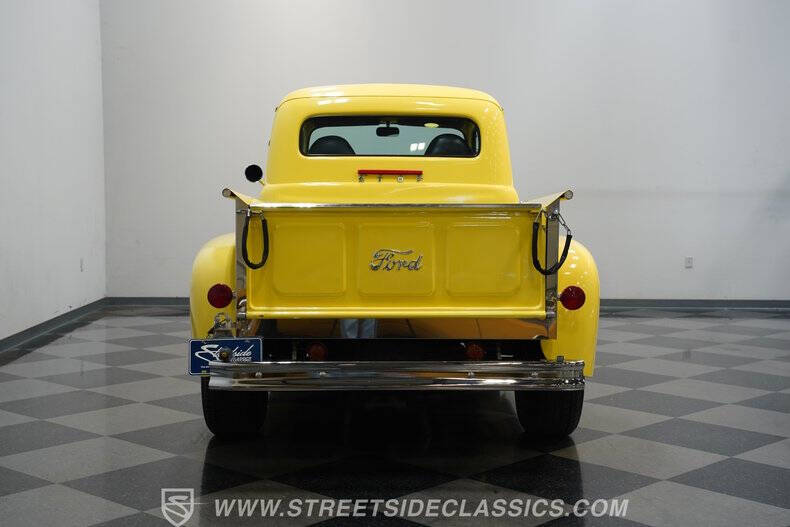 1952 Ford F-100
