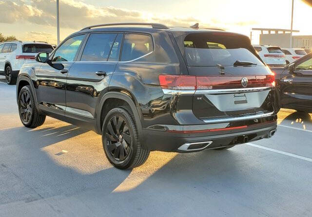 2026 Volkswagen Atlas SE