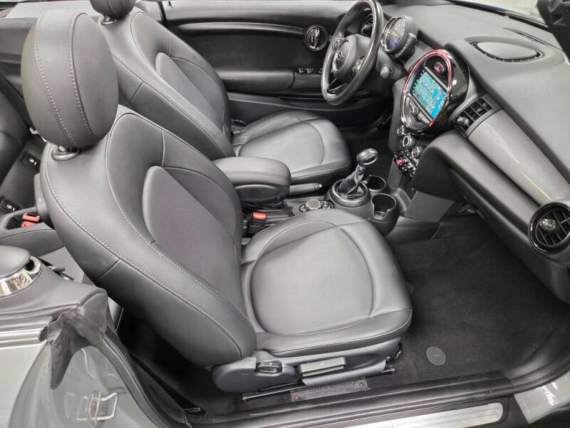 2019 MINI Convertible Cooper