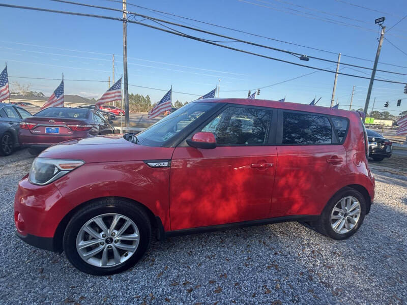 2017 Kia Soul +
