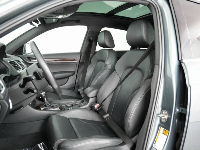 2016 Audi Q3 2.0T quattro Premium Plus