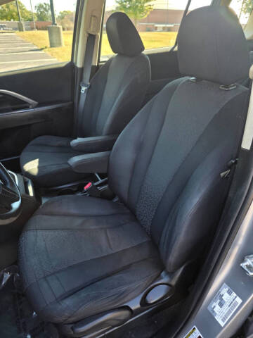 2012 Mazda MAZDA5 Sport