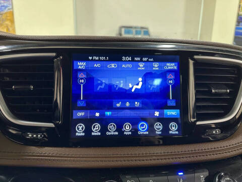 2017 Chrysler Pacifica Limited