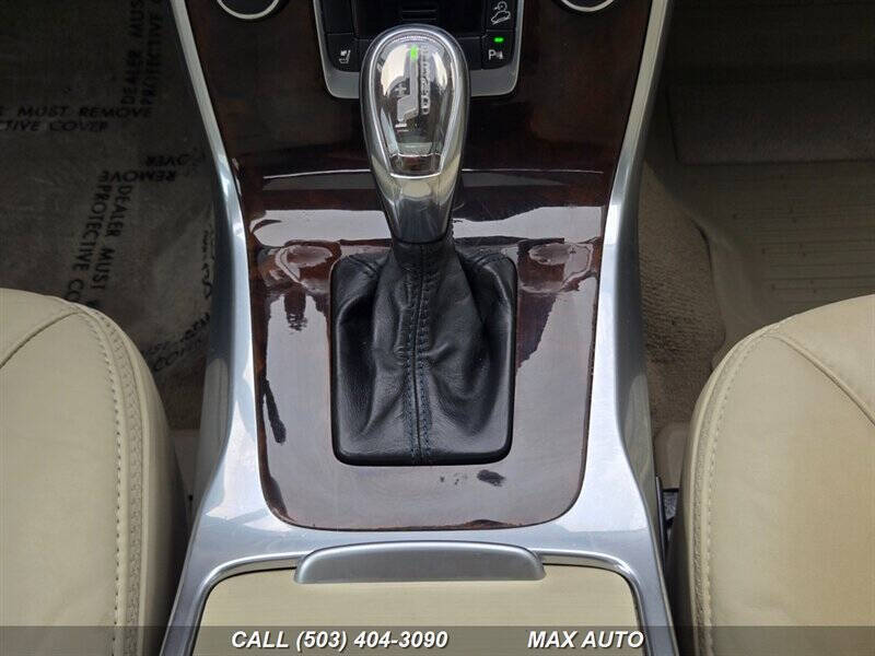 2013 Volvo XC70 3.2 Premier Plus