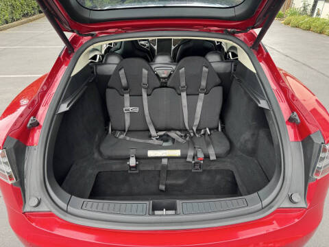 2013 Tesla Model S Performance