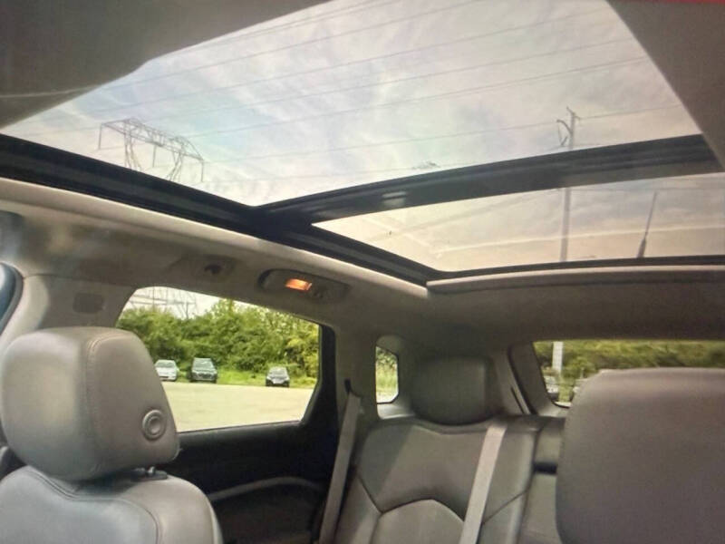 2012 Cadillac SRX Performance Collection
