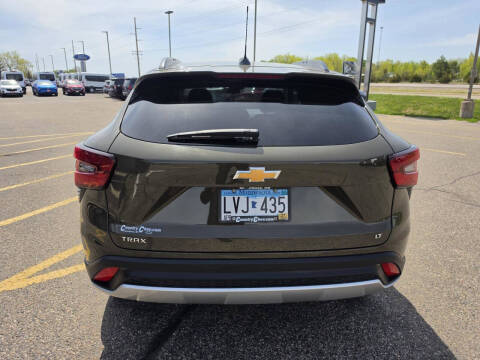 2024 Chevrolet Trax LT