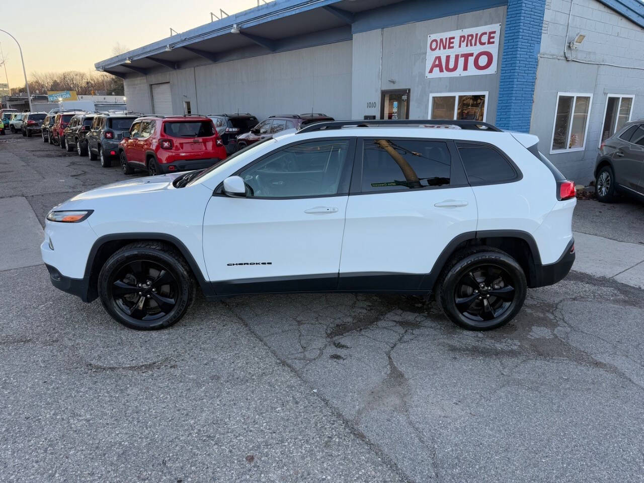 2016 Jeep Cherokee for sale at ONE PRICE AUTO in Mount Clemens, MI