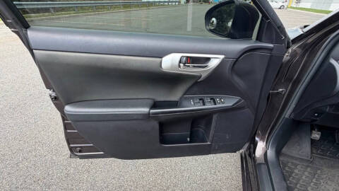 2012 Lexus CT 200h