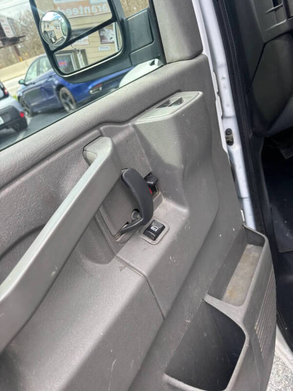 2019 Chevrolet Express 2500
