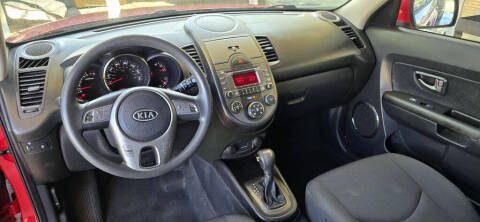 2011 Kia Soul +