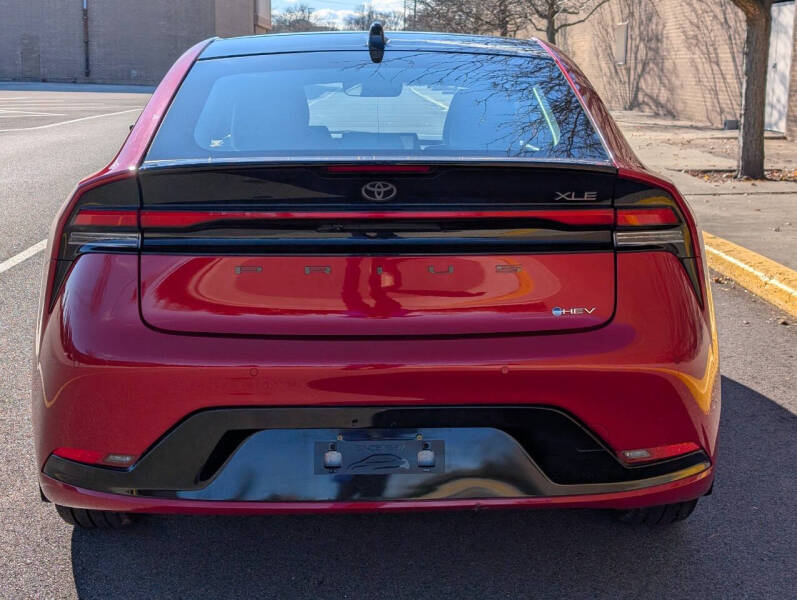 2024 Toyota Prius XLE