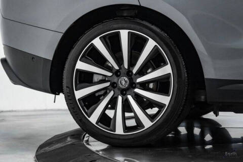 2024 Land Rover Range Rover Sport P360 SE