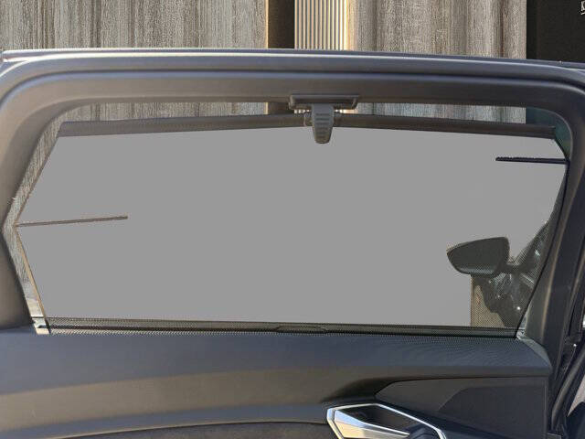 2019 Audi e-tron quattro Prestige