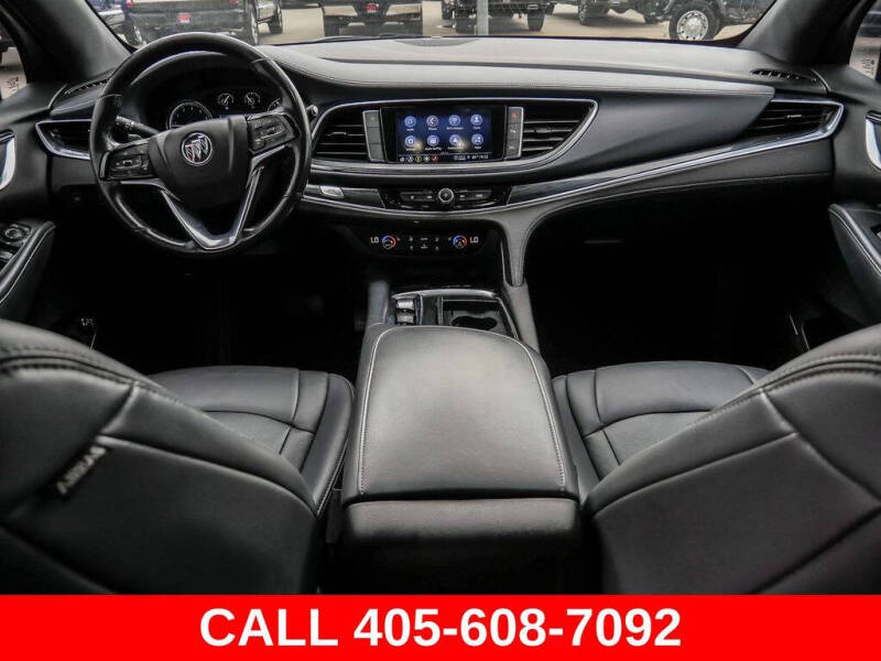 2024 Buick Enclave Essence