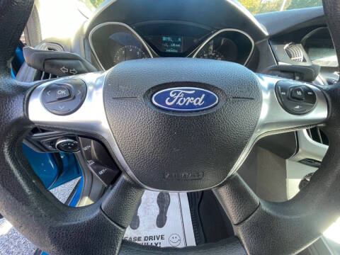 2012 Ford Focus SE