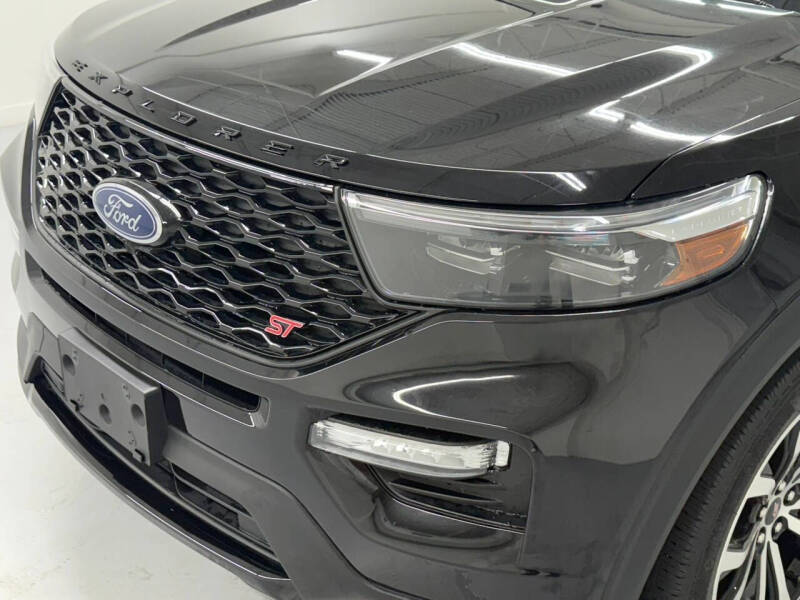 2022 Ford Explorer ST