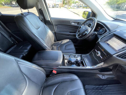 2019 Ford Edge Titanium
