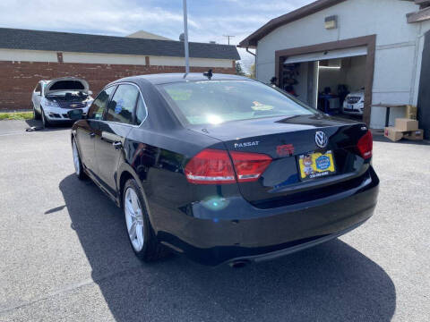 2014 Volkswagen Passat 1.8T SE PZEV
