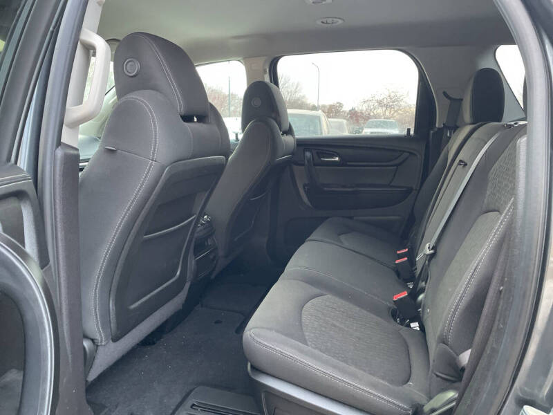 2013 GMC Acadia SLE-1