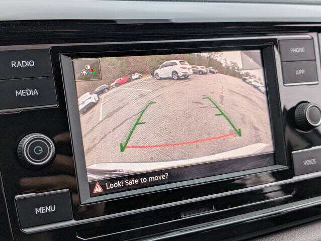 2024 Volkswagen Taos S