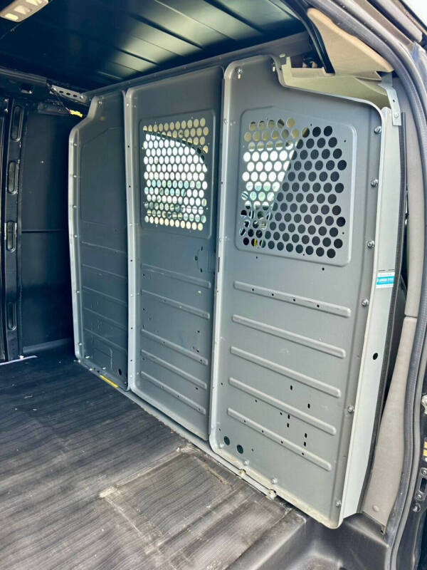 2020 Chevrolet Express 2500