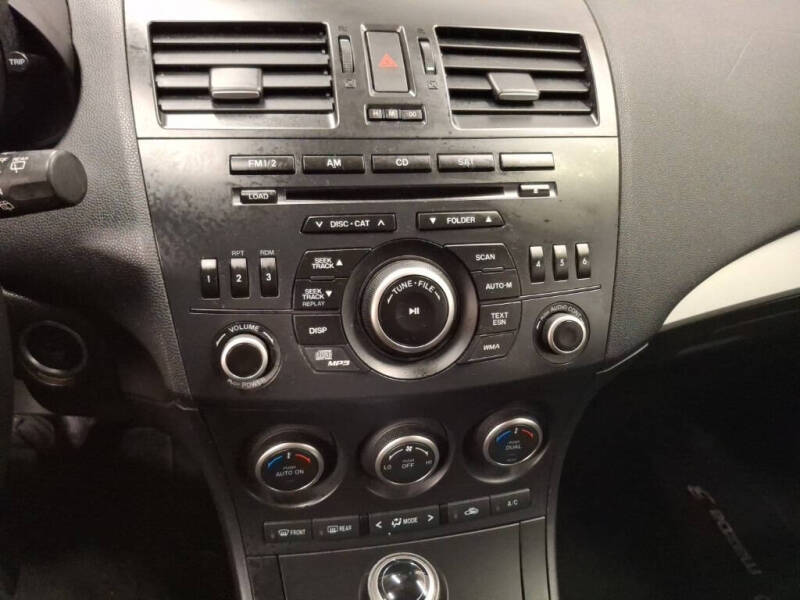 2013 Mazda MAZDA3 i Touring