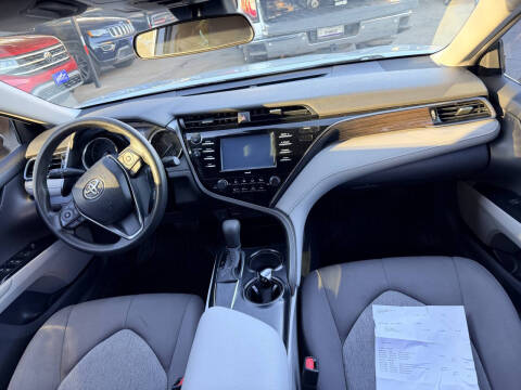 2020 Toyota Camry LE