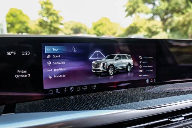 2025 Cadillac Escalade-V