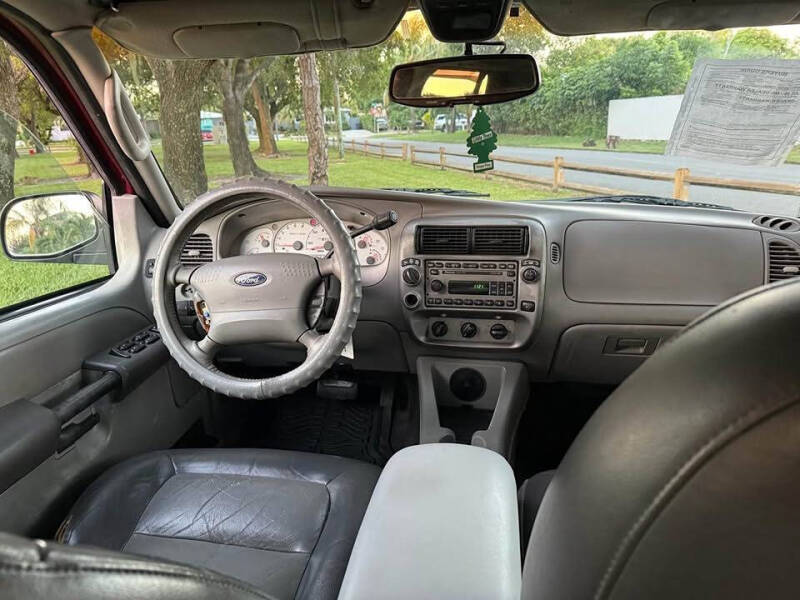 2003 Ford Explorer Sport Trac XLT