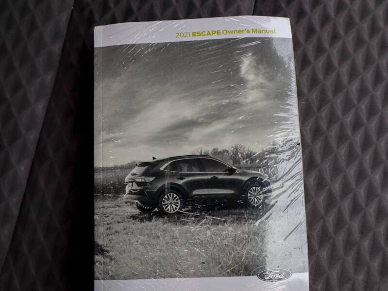 2021 Ford Escape SE
