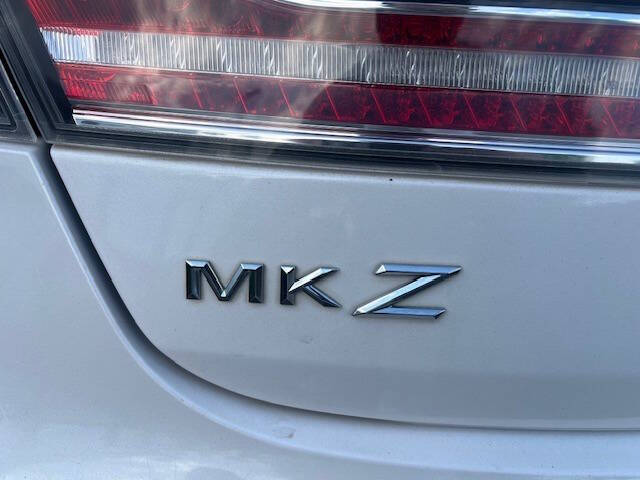 2017 Lincoln MKZ Select