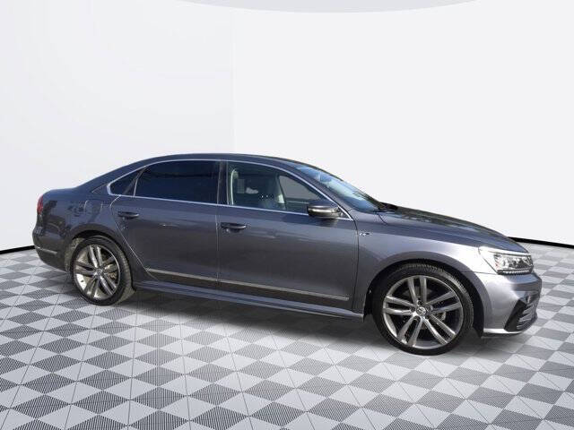 2016 Volkswagen Passat