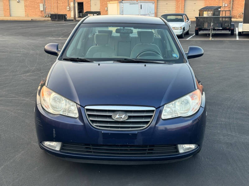 2008 Hyundai Elantra SE photo 2