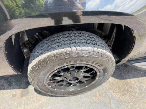 2011 Chevrolet Avalanche LT
