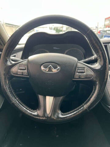 2017 Infiniti Q50 2.0T