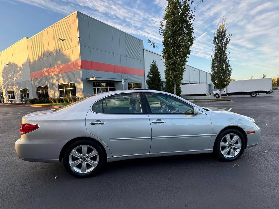 2006 Lexus ES 330 for sale at MISHA MASTER MOTORZ LLC in Portland, OR