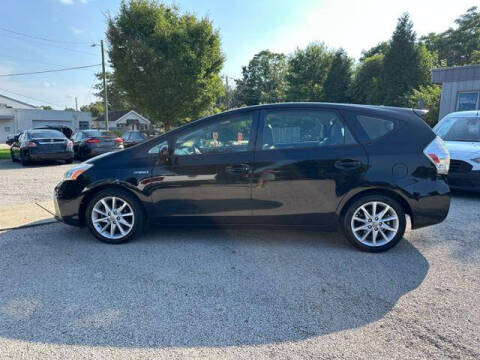 2012 Toyota Prius v Five