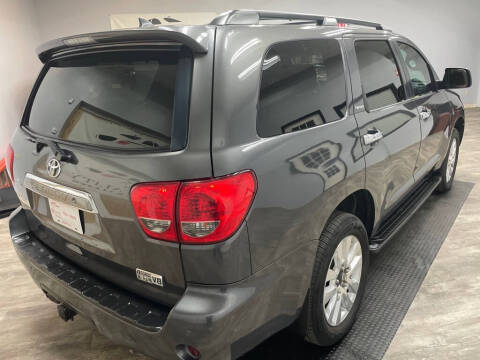 2011 Toyota Sequoia Platinum