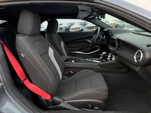 2022 Chevrolet Camaro LT1