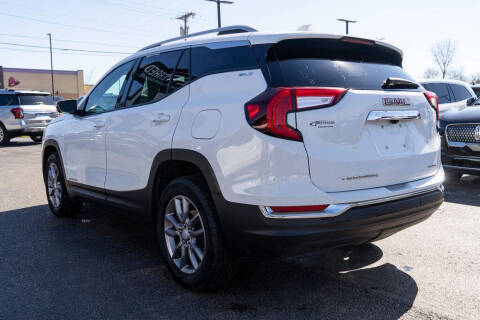 2024 GMC Terrain SLT