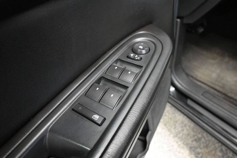 2016 GMC Acadia SLE-2
